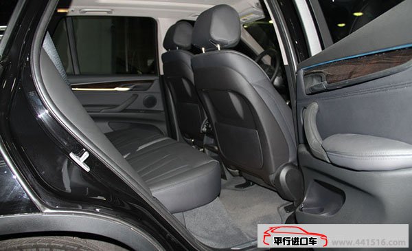 2015款宝马X5极致优惠价 X5现车出色越野性能
